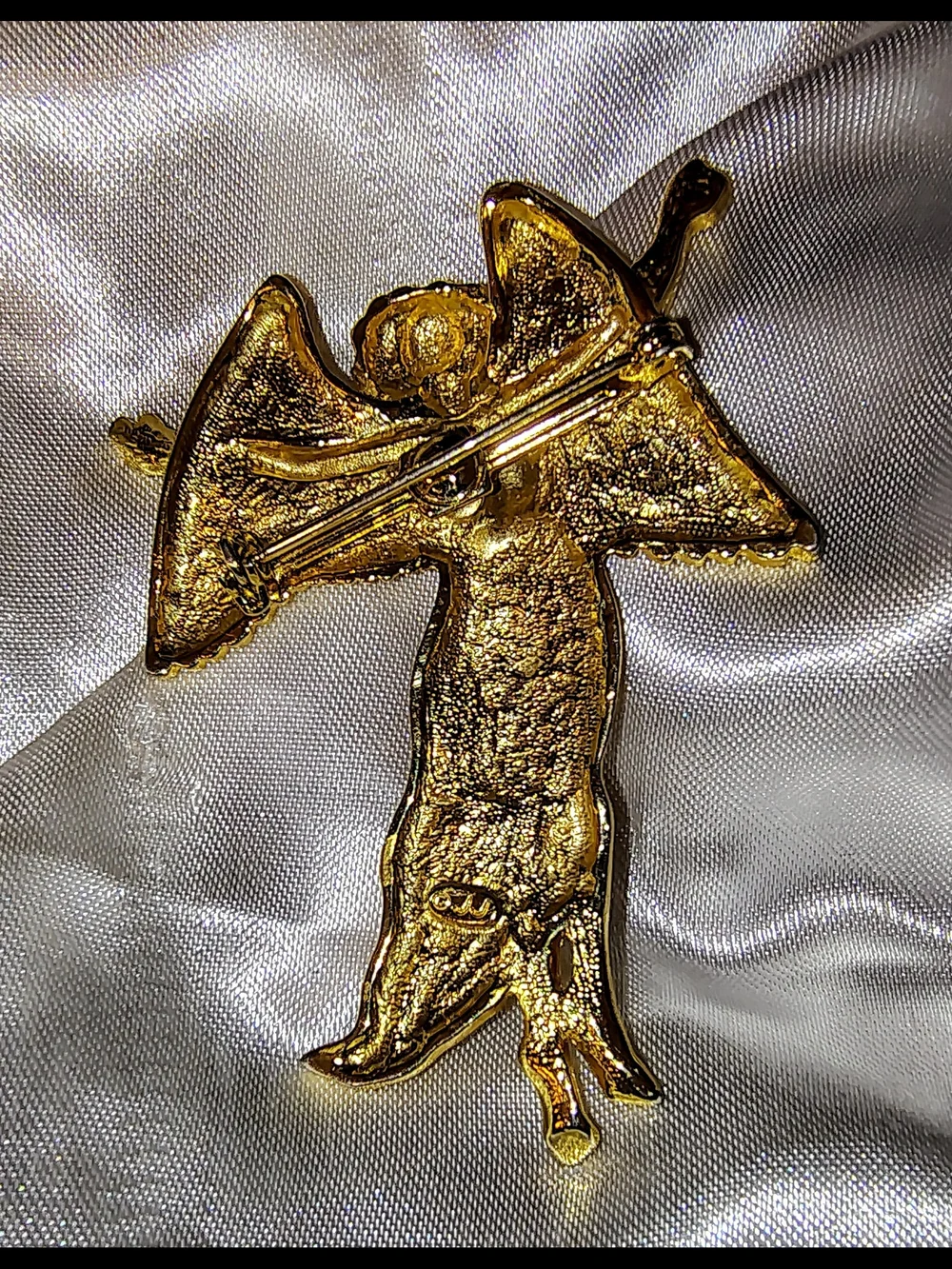 Vintage JJ Gold Tone Angel Wing Brooch Rare